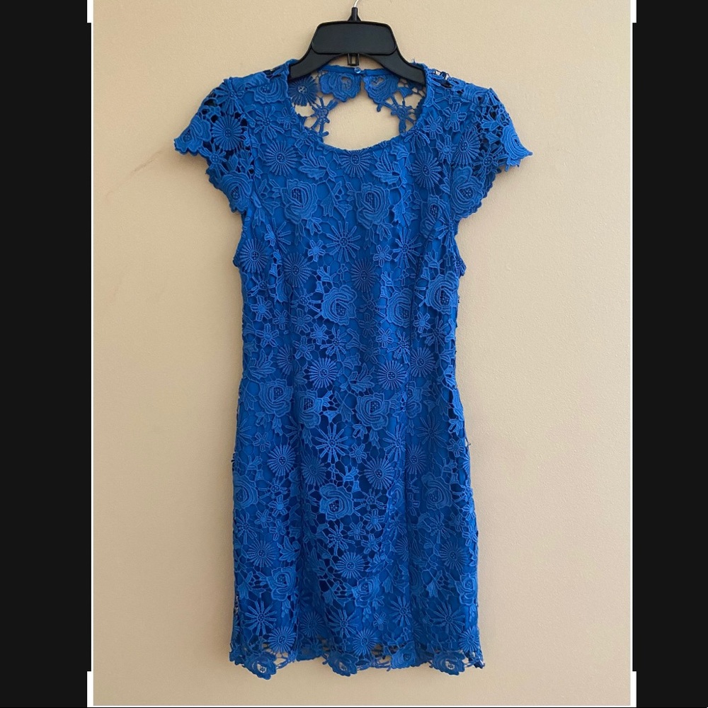 Lulu’s, NWT, size M, original price $75